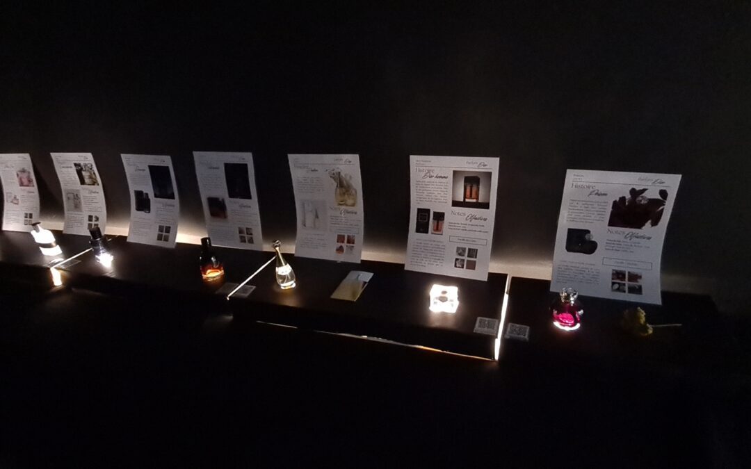 Exposition « Les familles olfactives de la maison Dior » au CDI